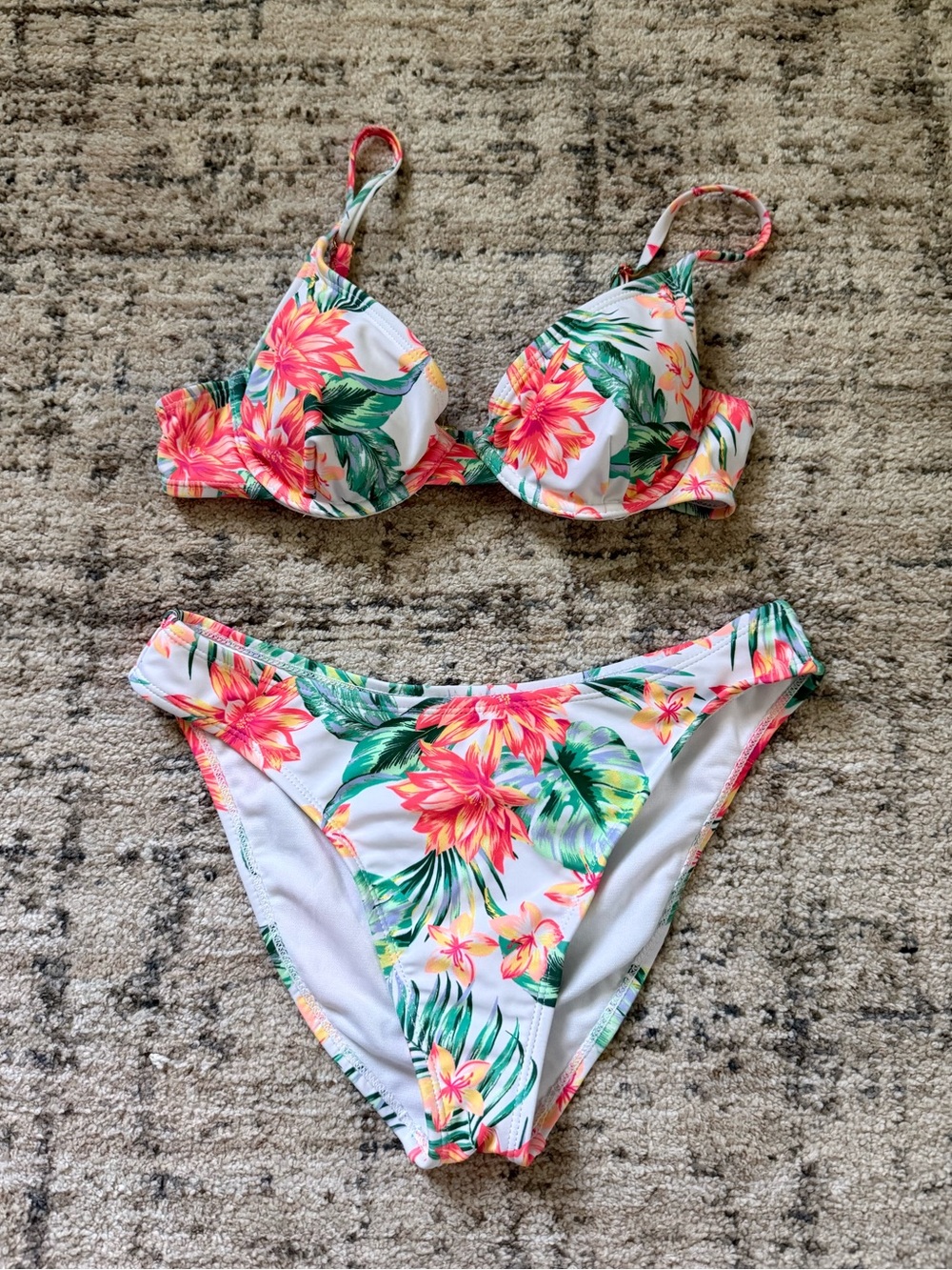 Tahiti's Tropical Floral Underwire Bikini Set | S